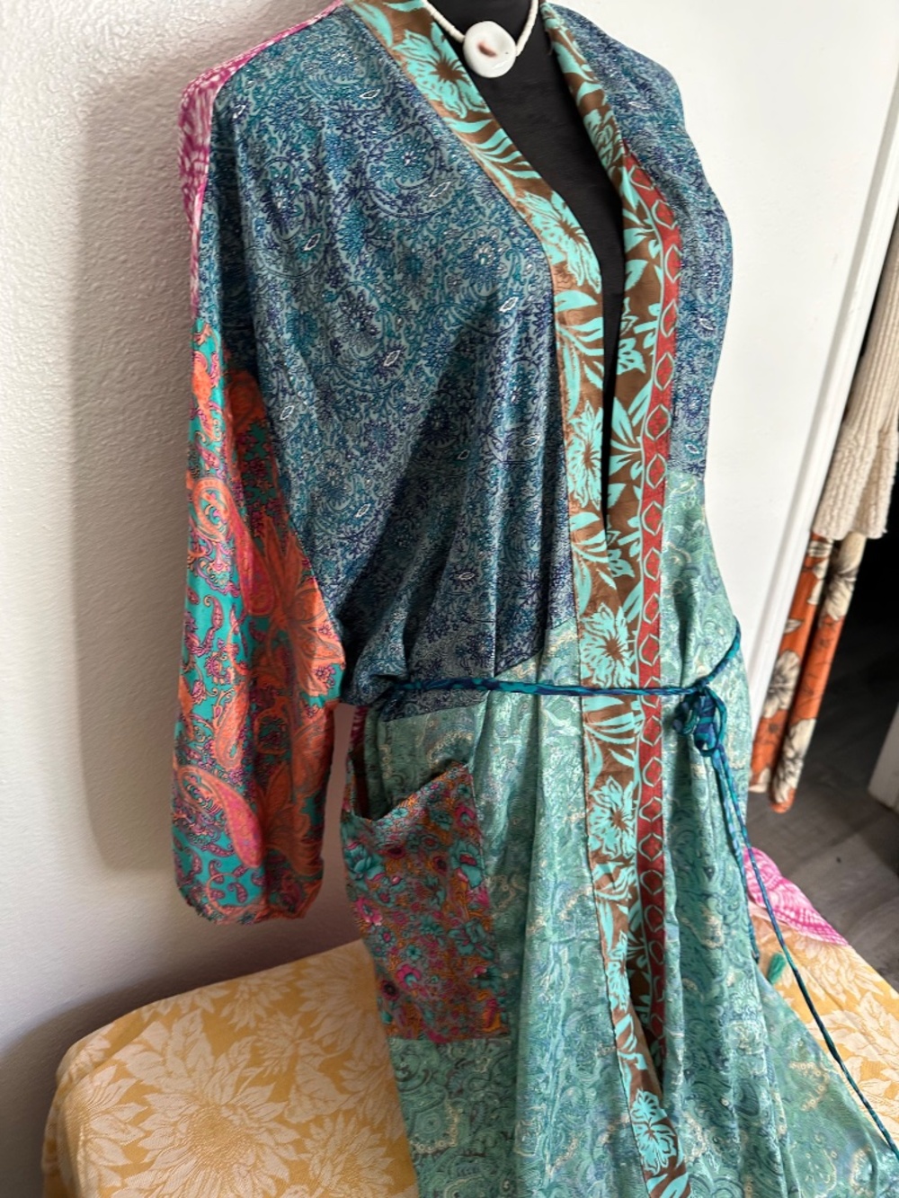 Karma Highway Kimono, Robe Multi patchwork Pattern. NWOT. OS - Picture 4 of 6